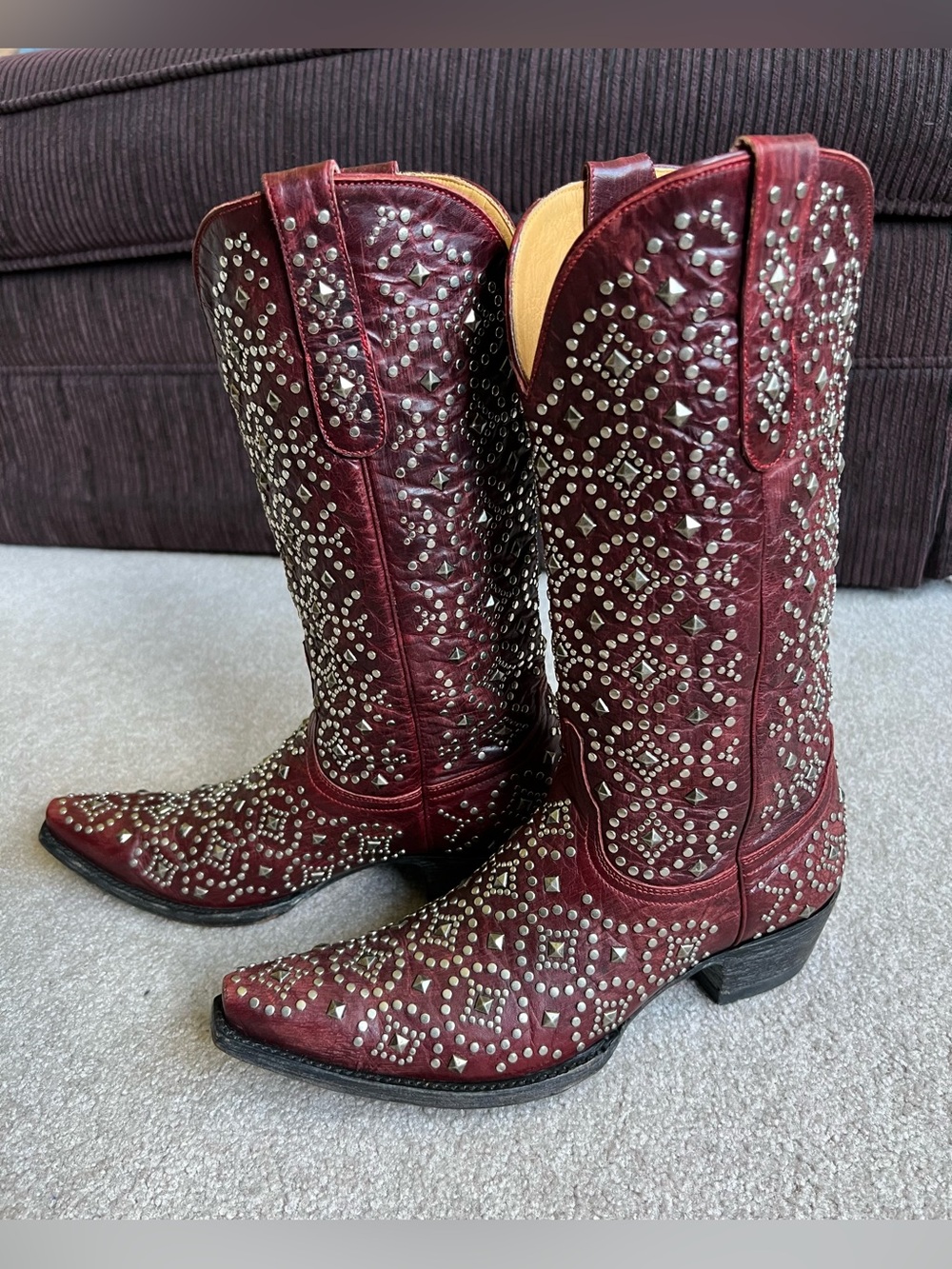 Price is firm- Old Gringo 10 B Studded Western Cowboy Cowgirl Boots
